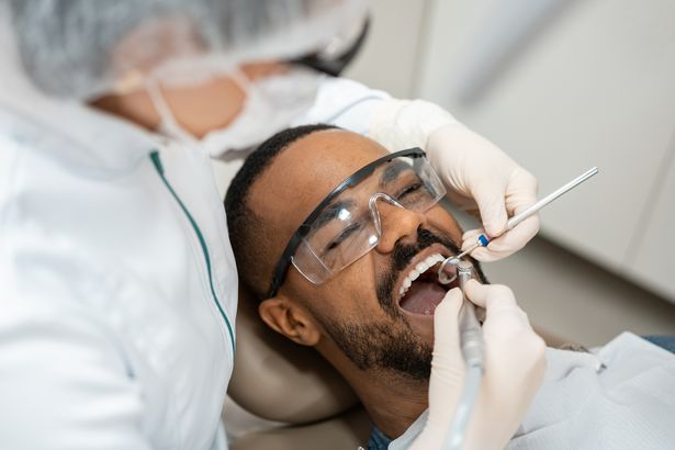 Check-up odontológico: como a visita ao dentista pode prevenir problemas de saúde