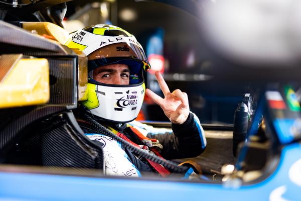 Público elege André Negrão como melhor piloto do mundo no Endurance