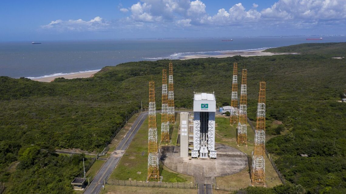 Base de Alcântara faz amanhã primeiro lançamento comercial