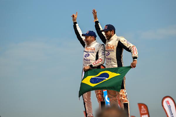 3º colocado, Moraes faz melhor estreia que seus heróis do Dakar