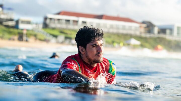 Temporada 2023 do circuito mundial de surfe começa domingo, no Havaí