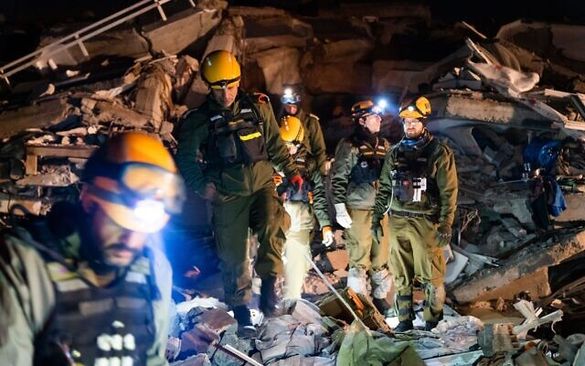 Grupo de resgate de Israel salva 6 vítimas de terremoto na Turquia