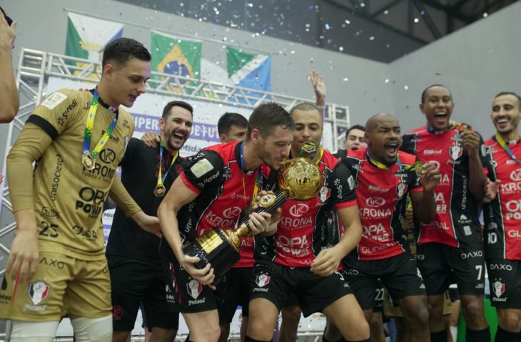 Em Maracaju, Joinville conquista a Supercopa Masculina de Futsal e se garante na Libertadores