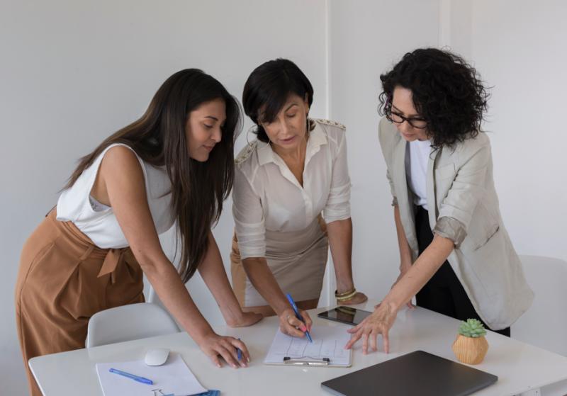 Dia Internacional da Mulher: conheça startups fundadas por mulheres e empresas com lideranças femininas em cargos estratégicos
