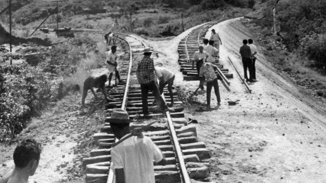 Petrópolis ganha mostra que destaca primeira estrada de ferro do país