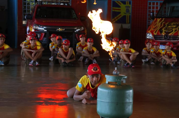 Com atenção e cuidado, Projeto “Bombeiros do Amanhã” beneficia 850 crianças e adolescentes em MS