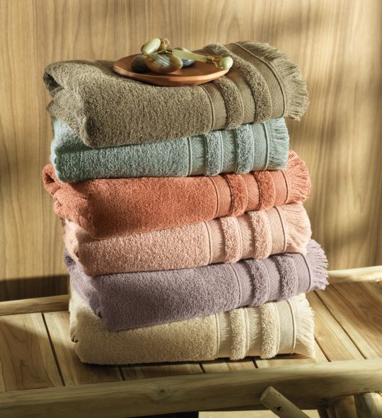 Altenburg apresenta Naturall: uma nova linha de toalhas que combina maciez, tingimento natural e sustentabilidade