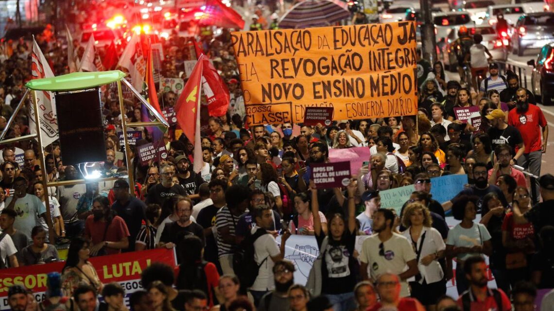 Escolas técnicas e faculdades de tecnologia paulistas entram em greve
