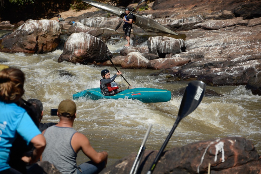 Campeonato Brasileiro de Canoagem Descida chega a Mato Grosso do Sul, com disputas em Piraputanga