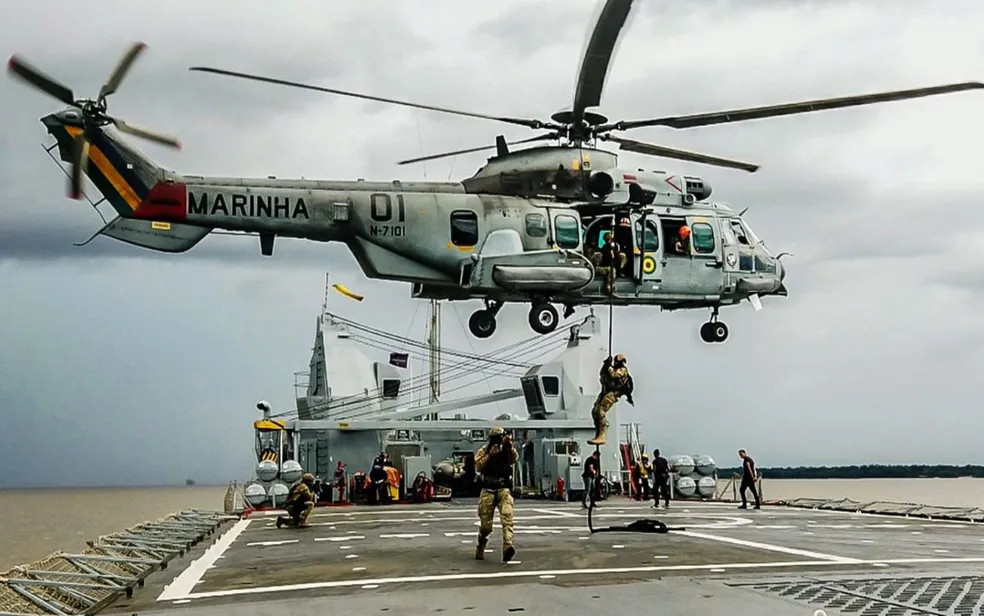 Helicóptero da Marinha cai durante treinamento em Formosa – GO