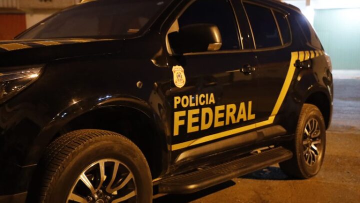 Polícia Federal combate o comércio ilegal de cigarros eletrônicos em Curitiba