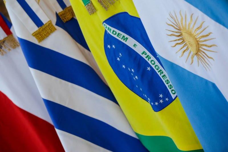 Promulgado acordo entre Mercosul e Colômbia sobre prestadores de serviços