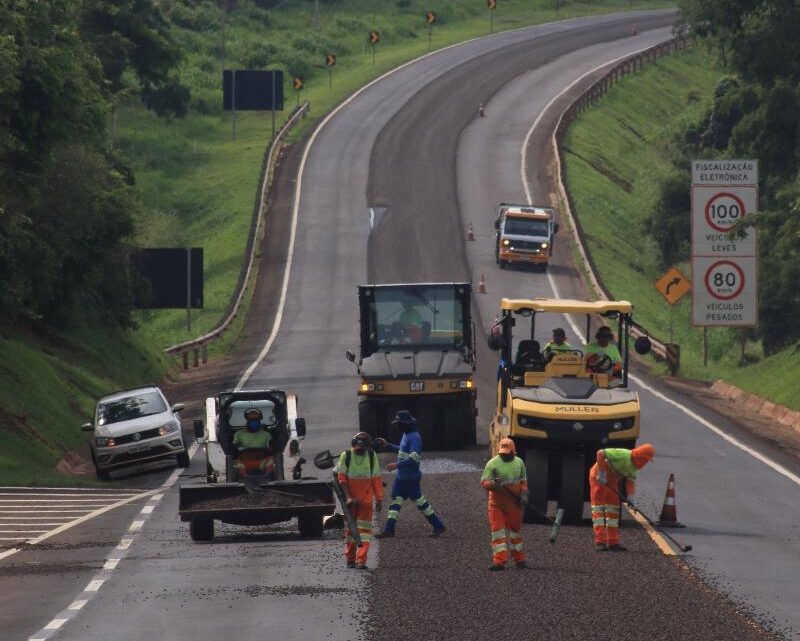 BR-163 tem 20 pontos com obras da concessionária nesta quinta-feira (24) em MS; confira os trechos interditados