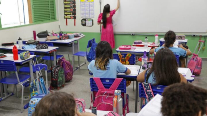 Nova lei prevê estímulo a matrículas nas escolas em tempo integral