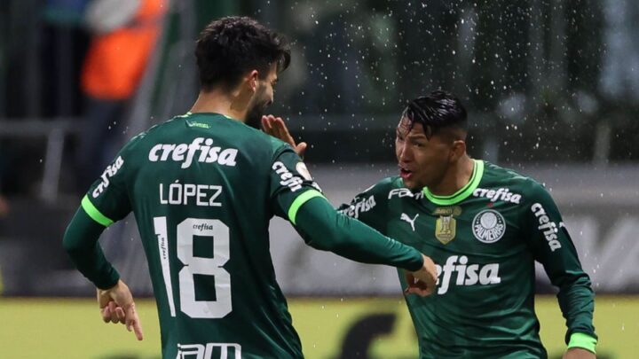 Palmeiras vence e assume a vice-liderança do Brasileiro
