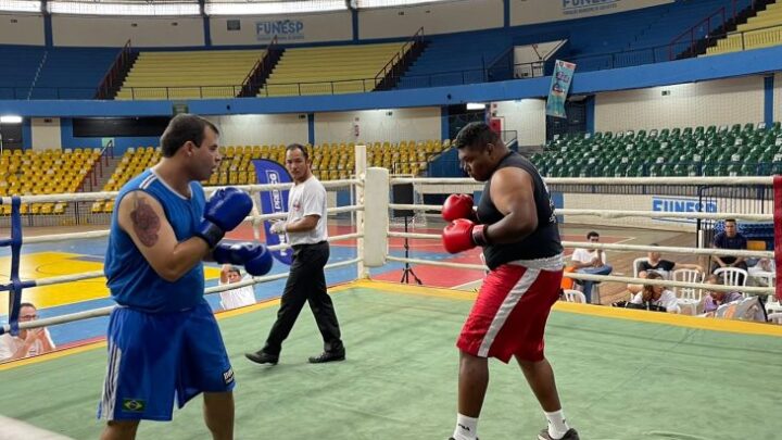 Com apoio do Governo, 20º Estadual de Boxe reuniu lutadores de 10 municípios no Guanandizão