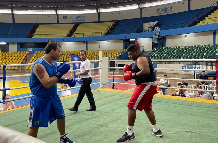 Com apoio do Governo, 20º Estadual de Boxe reuniu lutadores de 10 municípios no Guanandizão