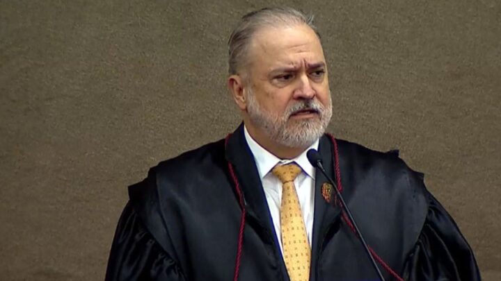 Augusto Aras faz último discurso no STF como procurador-geral da República