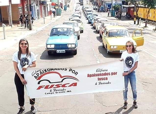 Encontro de carros antigos une hobby a solidariedade em Campo Grande neste sábado