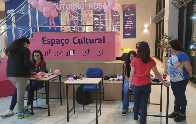 Outubro Rosa – Escola Técnica Tupy realiza ação de conscientização em escolas 