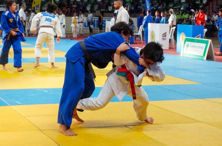 Judô brasileiro garante mais dois ouros e chega a dez medalhas no Pan