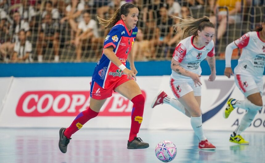 Serc/UCDB enfrenta o Taboão Magnus hoje pela semifinal da Copa do Brasil de futsal feminino