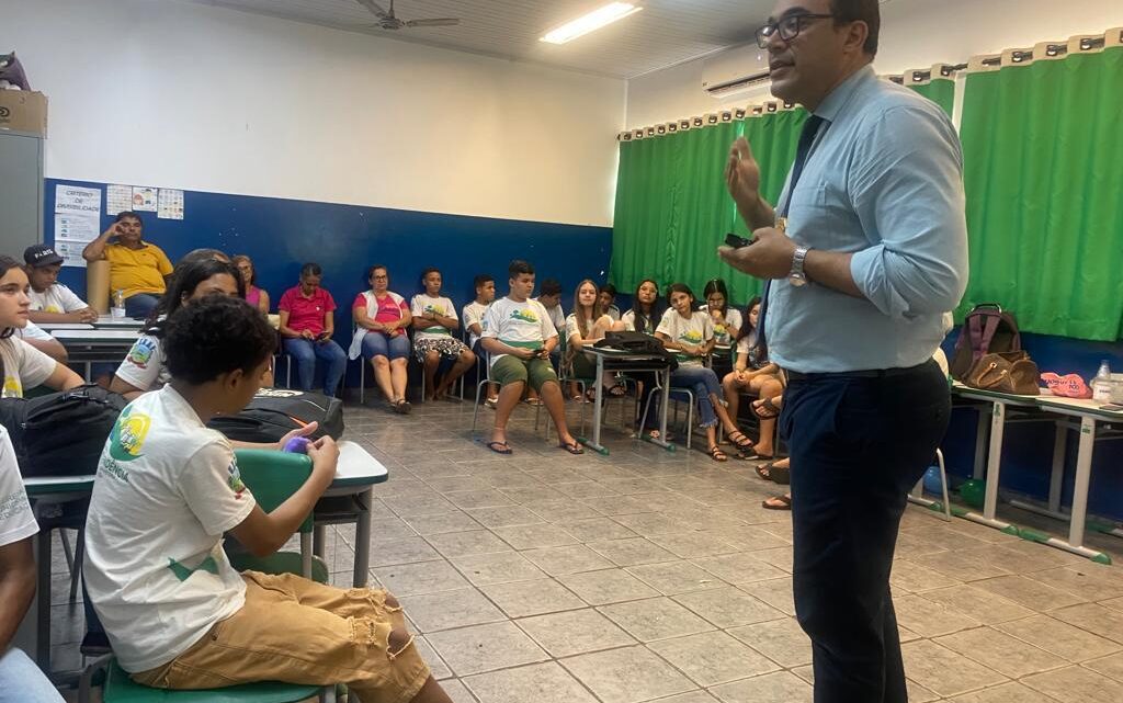 Palestra com o tema “Prevenção ao Suicídio” realizada no dia 06/10/2023, na Escola Municipal de ensino Fundamental “Gildo Pereira”, na cidade de Nova Independência/SP