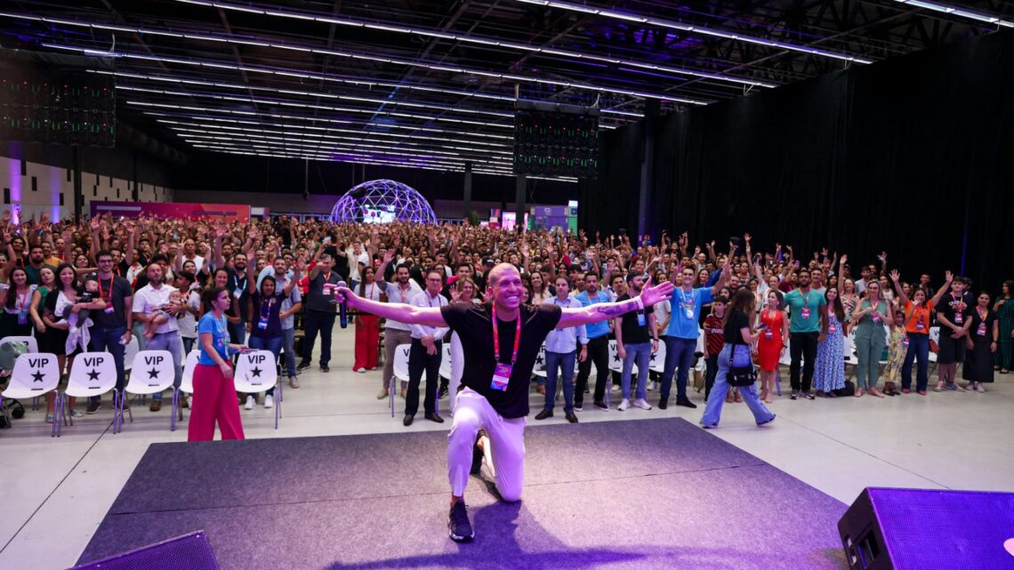 Especialistas de renome nacional levam conhecimento aos empresários de MS durante o EmpreendeFest