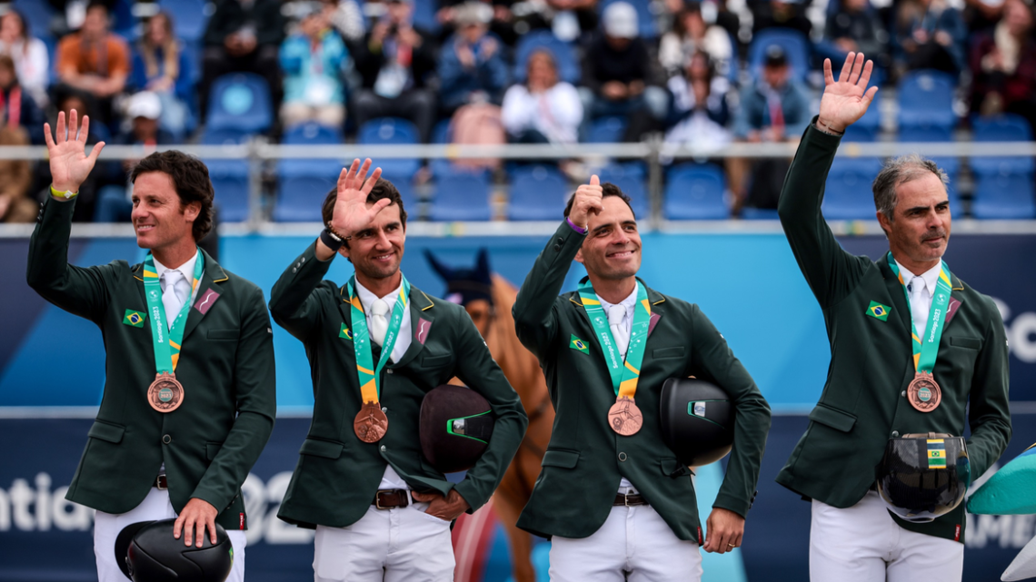 Pan: equipe brasileira garante medalha de bronze nos saltos do hipismo