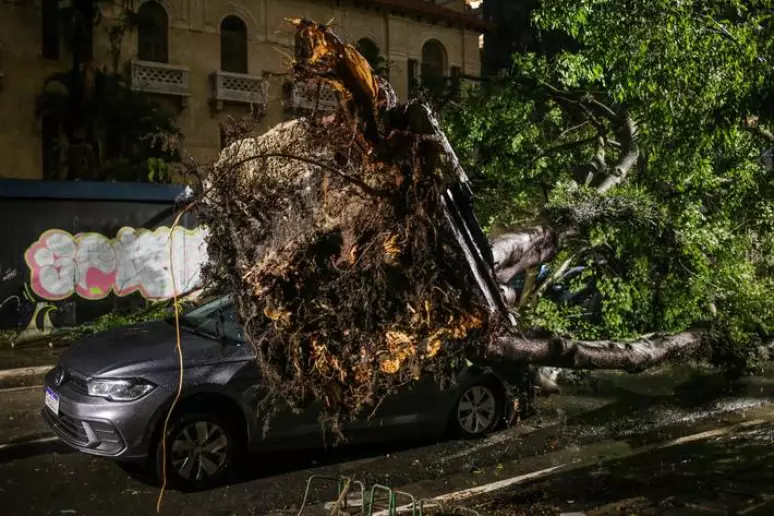 Marinha alerta para forte ventania e ressaca nos litorais de SP e RJ após o Natal