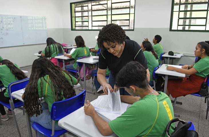 SED divulga edital de abertura do processo seletivo para professores temporários da REE