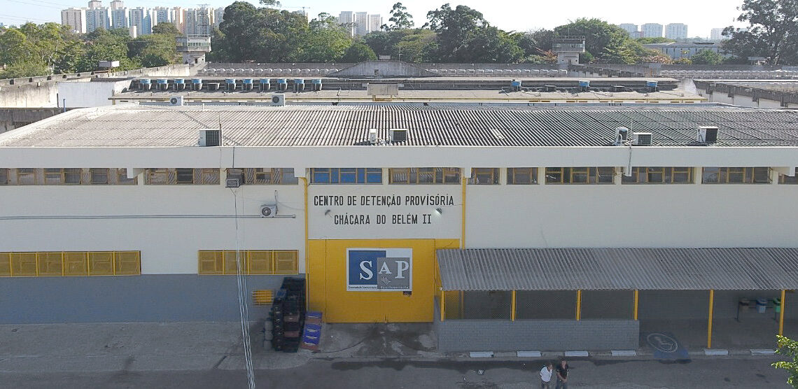 Detentos fogem de centro de detenção em São Paulo