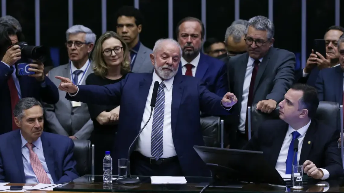 Lula destaca “fotografia histórica” da reforma tributária
