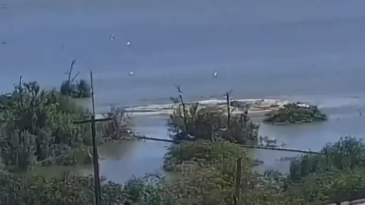 Mina da Braskem se rompe sob lagoa em Maceió, diz Defesa Civil; veja vídeo