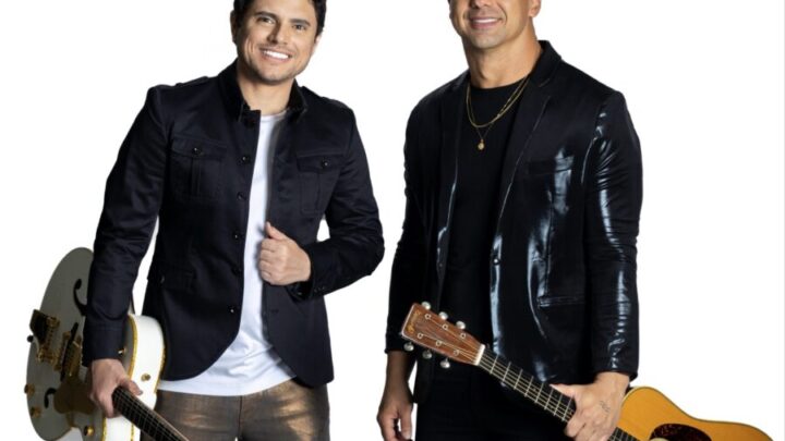Hugo Pena & Gabriel cantam com Gusttavo Lima em Santa Catarina
