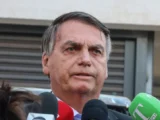 Polícia Federal tem aval para aprofundar investigação sobre vacina de Bolsonaro