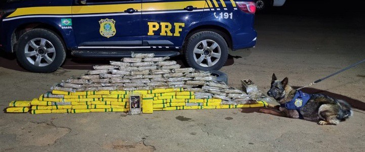 PRF apreende 124 Kg de cocaína em Jaraguari (MS)