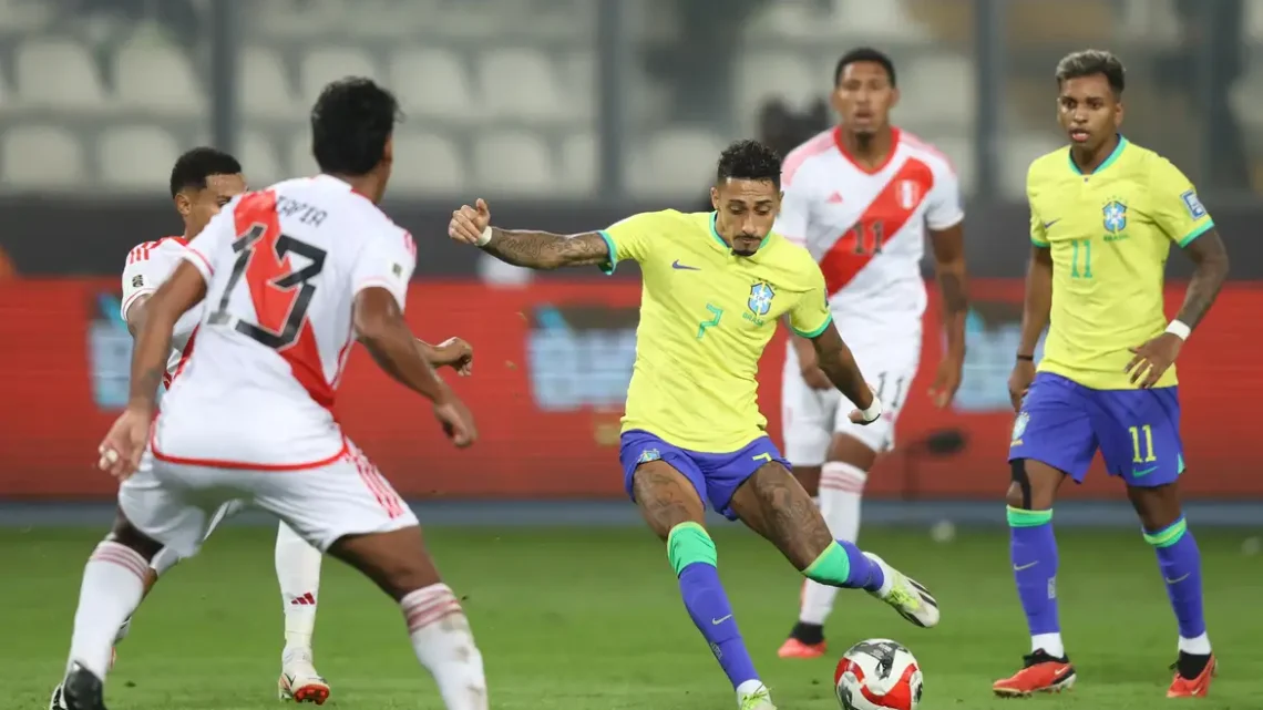 Brasil enfrenta seleção peruana em Brasília pelas Eliminatórias