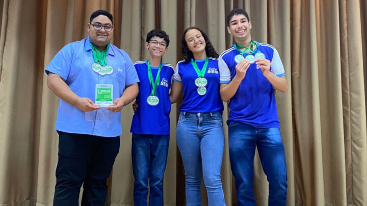 Alunos da Escola Sesi de Aparecida do Taboado são premiados em feira de ciências do IFMS