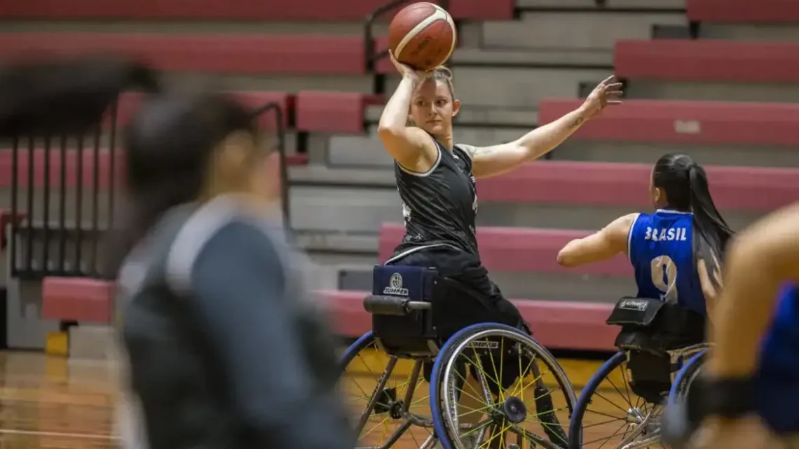 Brasil fecha Sul-Americano de basquete em carreira de rodas com prata