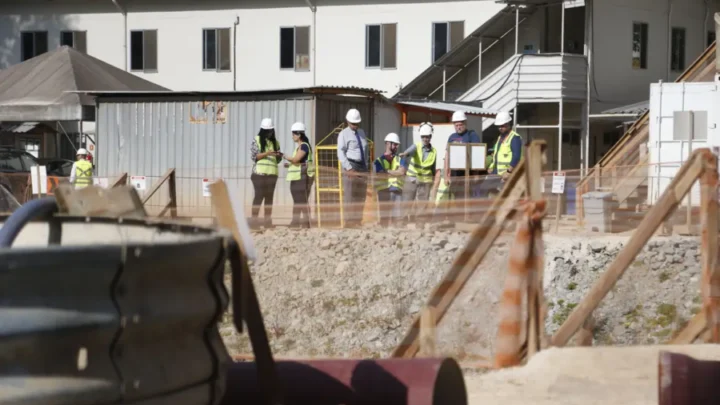 Arqueólogos encontram novos itens na obra da Estação 14 Bis-Saracura