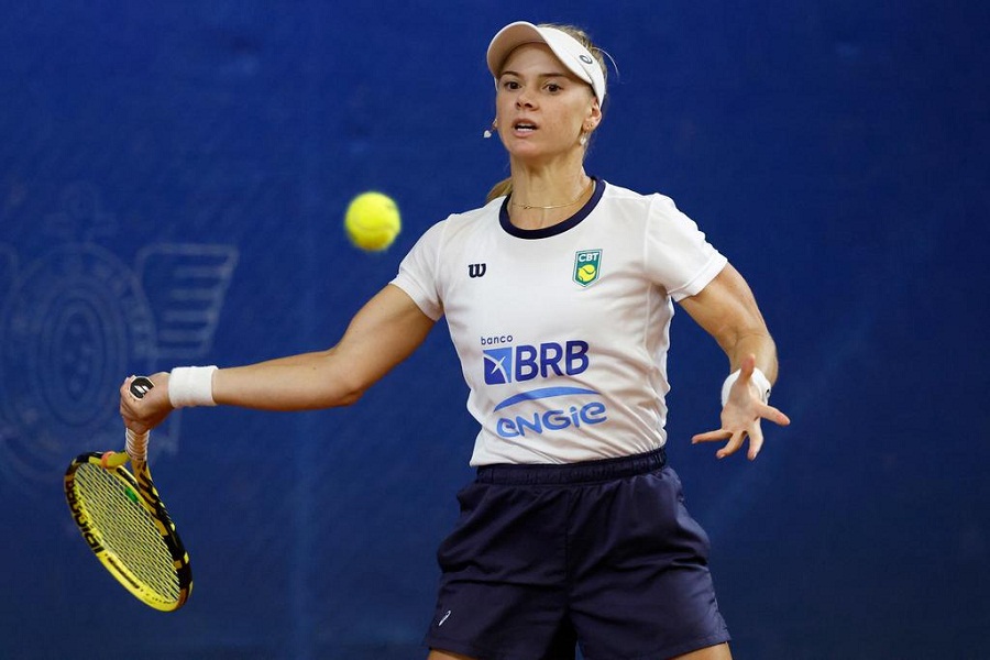 Laura Pigossi estreia com vitória no WTA 125 do Chile