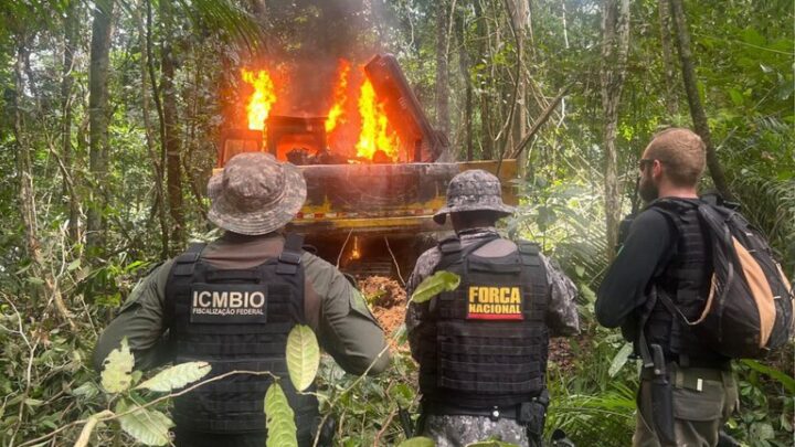 Operação ao redor da Terra Indígena Munduruku fecha cerco contra garimpo ilegal na região