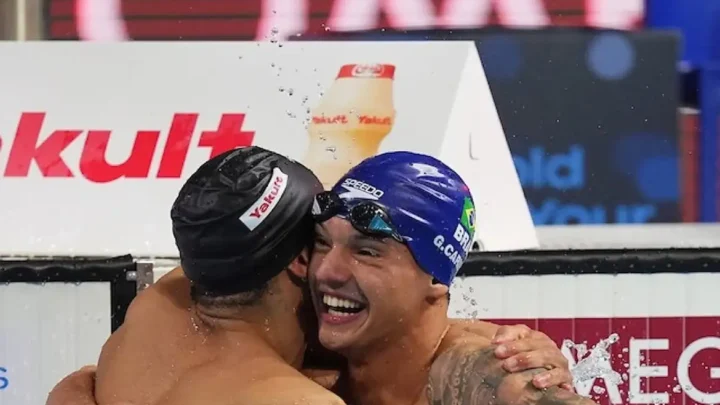 Guilherme Caribé fatura segunda prata no Mundial de piscina curta