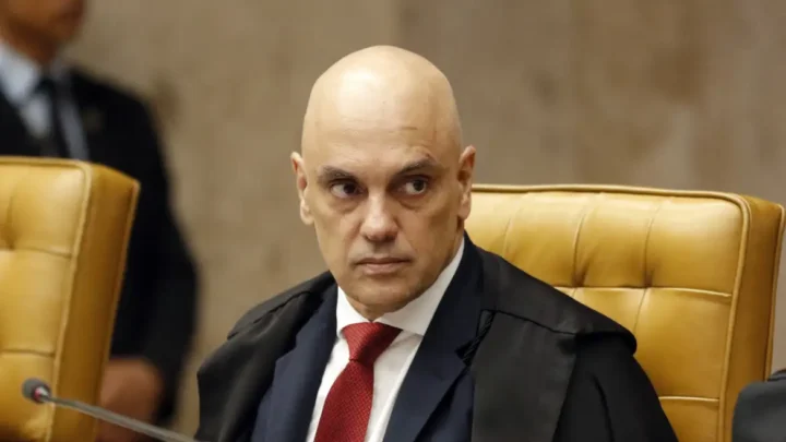 Moraes proíbe acesso aos prontuários de mulheres que realizaram aborto