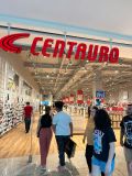 Shoppings de Curitiba começam saldões de início de ano