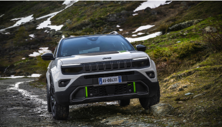 Jeep Avenger 4xe: 7 Motivos para Escolher Este SUV Híbrido com Tração Integral Jeep Avenger 4xe: 7 Motivos para Escolher Este SUV Híbrido com Tração Integral
